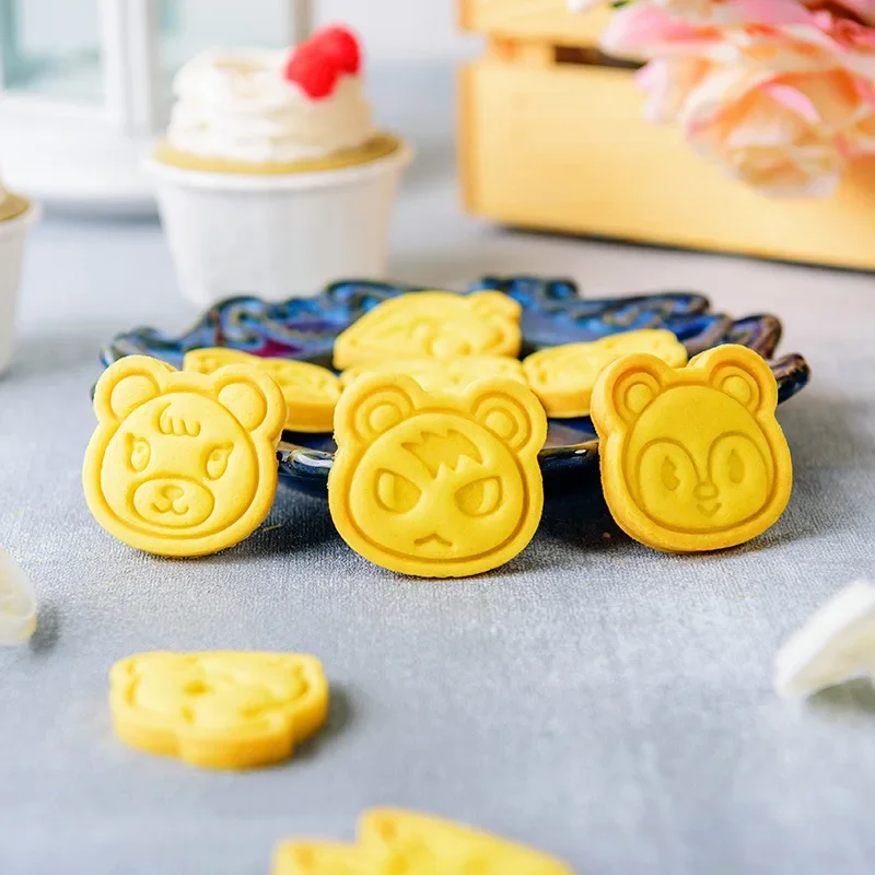 Emporte-pièces et moules à pât - Kitchen Baking Set avis et prix