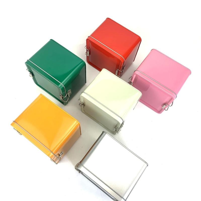 Boîte à biscuits carrée en fer - Kitchen Baking Tray Organizer avis et prix