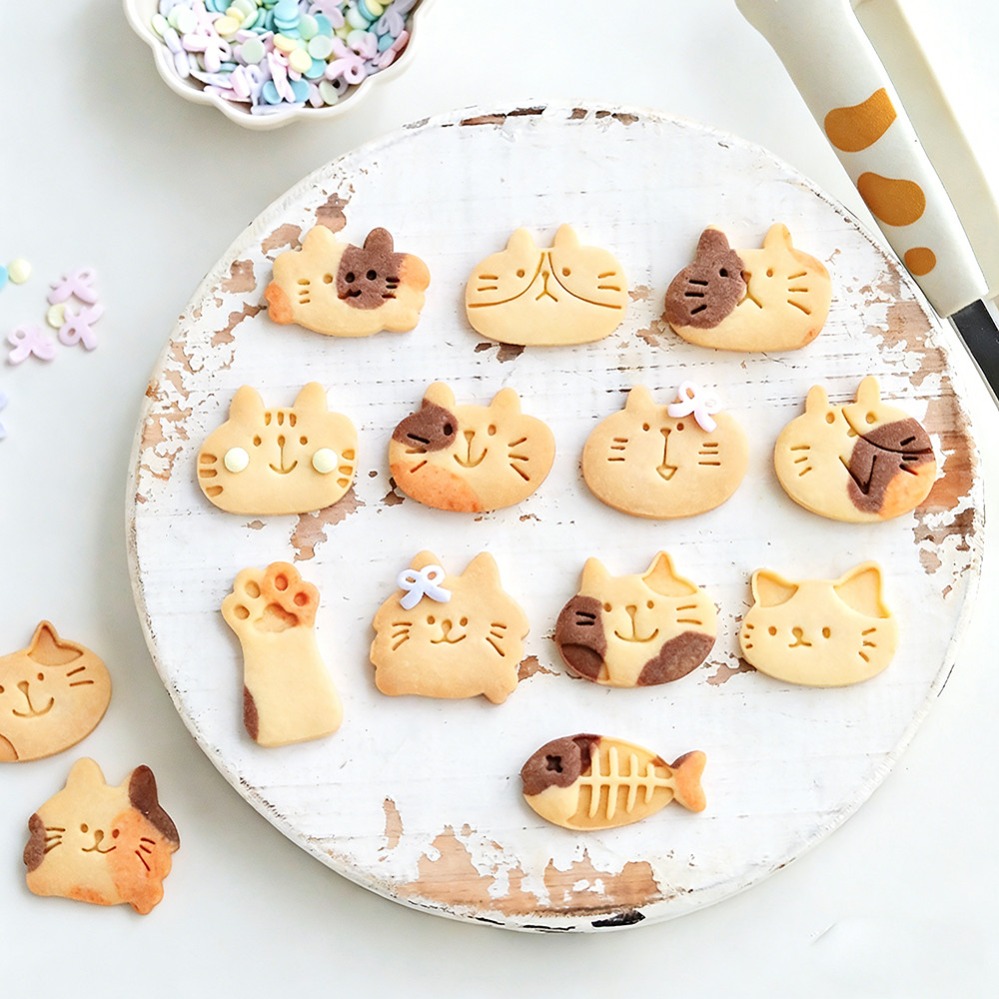 Emporte-pièces et moules à bis - Baking Kitchen Diy avis et prix